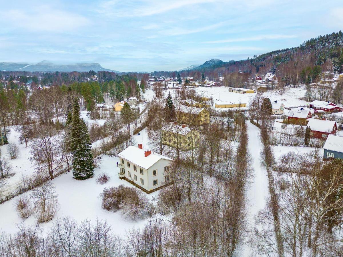 Ljungaverk Takvaning Med Ekgolv Och Badkar Naera Aelven Exterior photo
